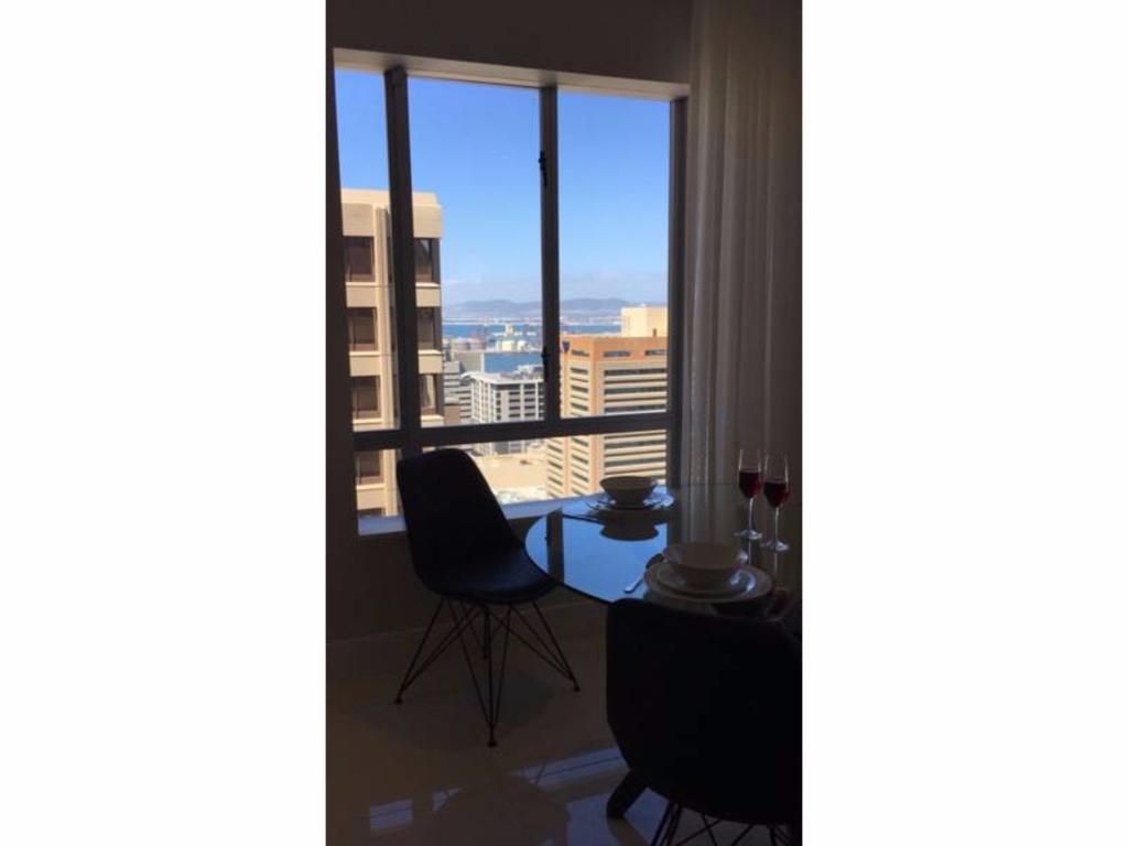 קייפטאון Triangle Luxury Suites By Totalstay מראה חיצוני תמונה