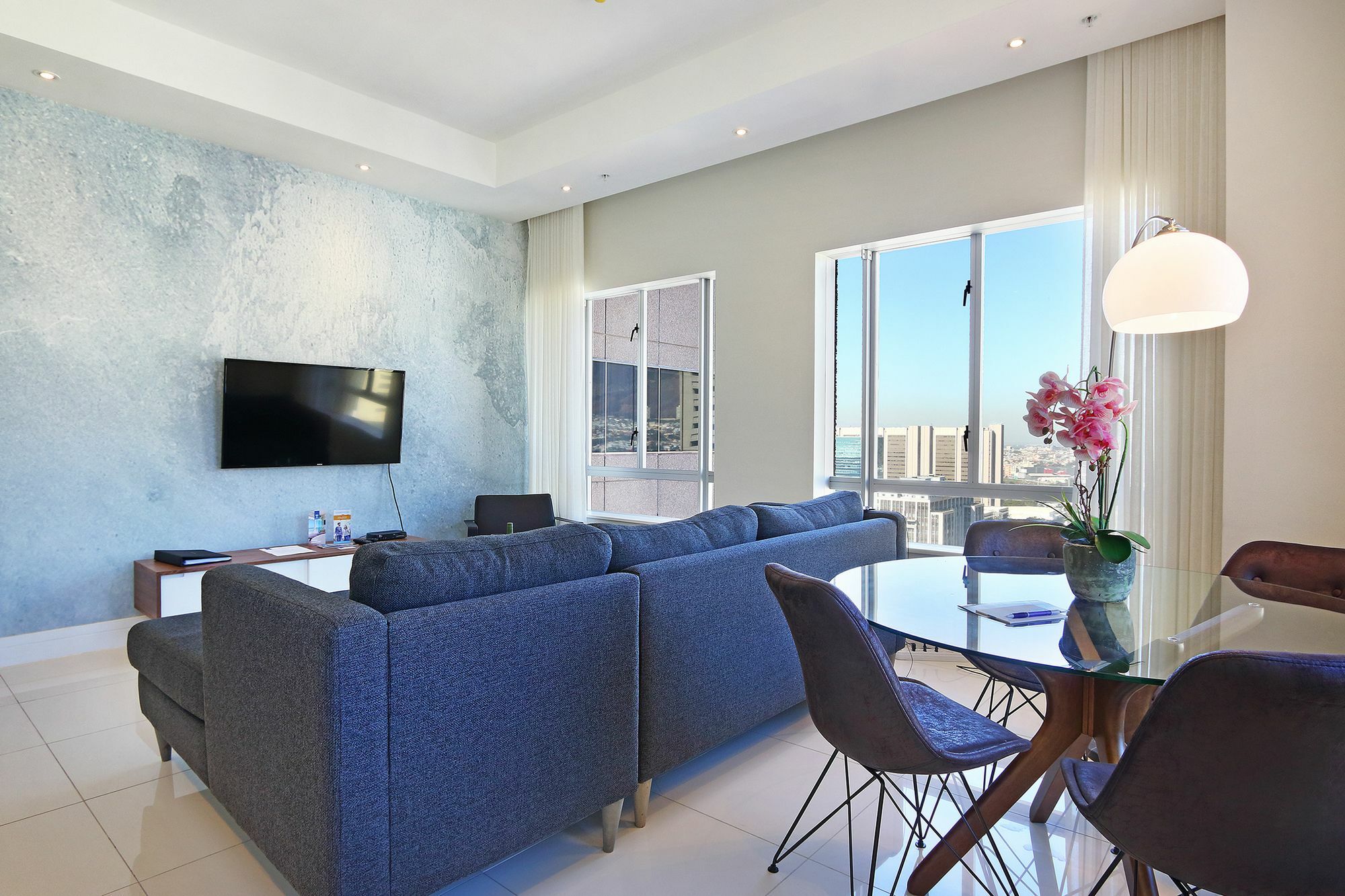 קייפטאון Triangle Luxury Suites By Totalstay מראה חיצוני תמונה