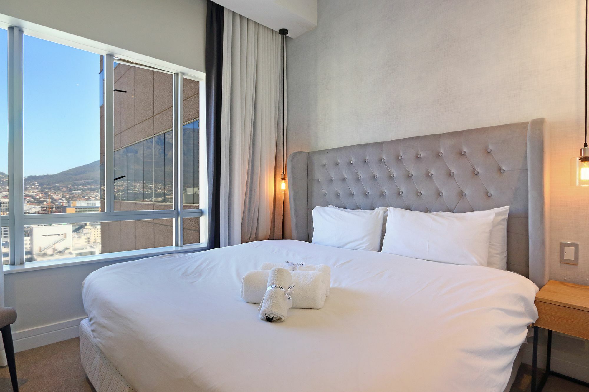 קייפטאון Triangle Luxury Suites By Totalstay מראה חיצוני תמונה