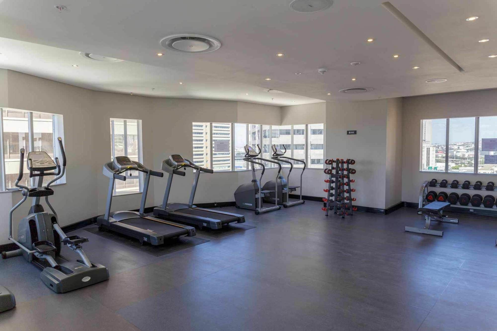 קייפטאון Triangle Luxury Suites By Totalstay מראה חיצוני תמונה